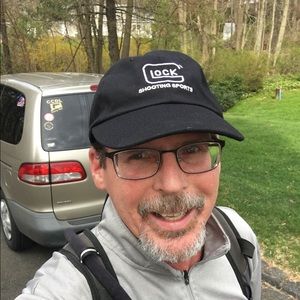 Meet your Posher, Mark